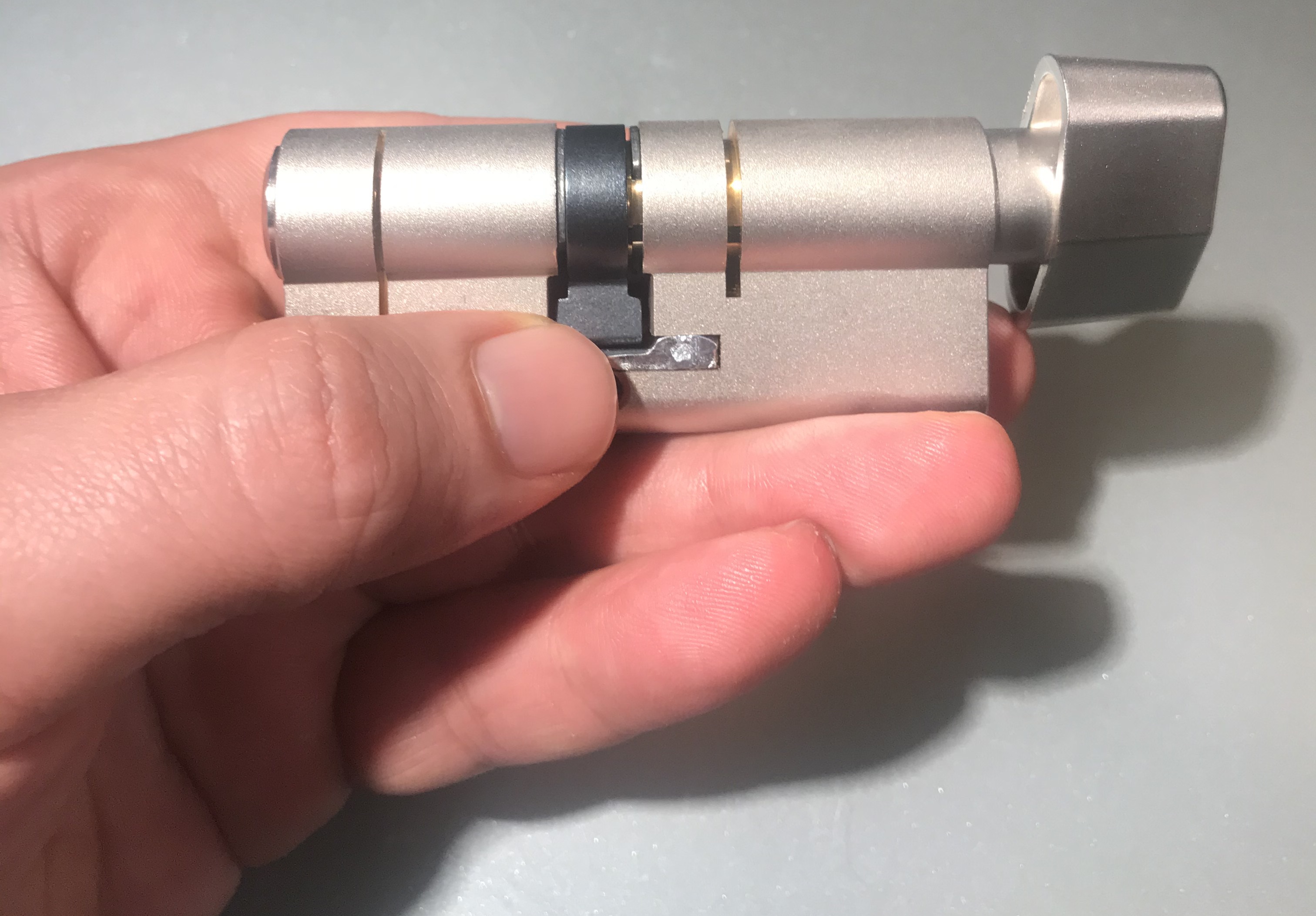 Kapı Kilit değişmi